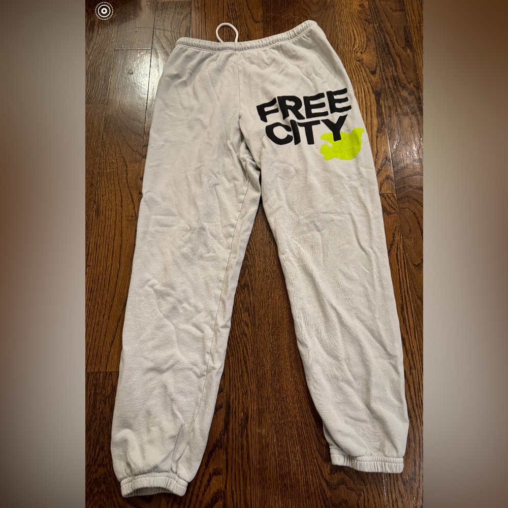 Free city grey sweatpants